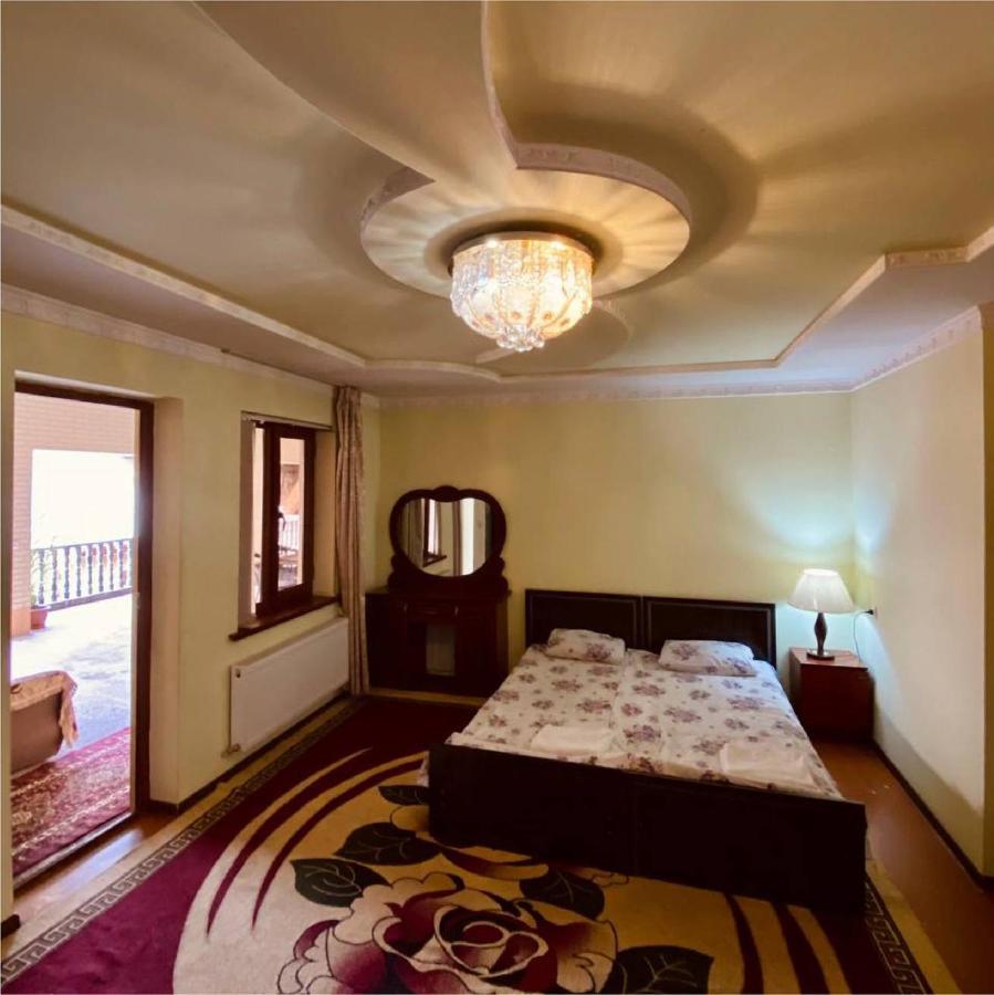 Hotel Rahmon Самарканд Екстериор снимка
